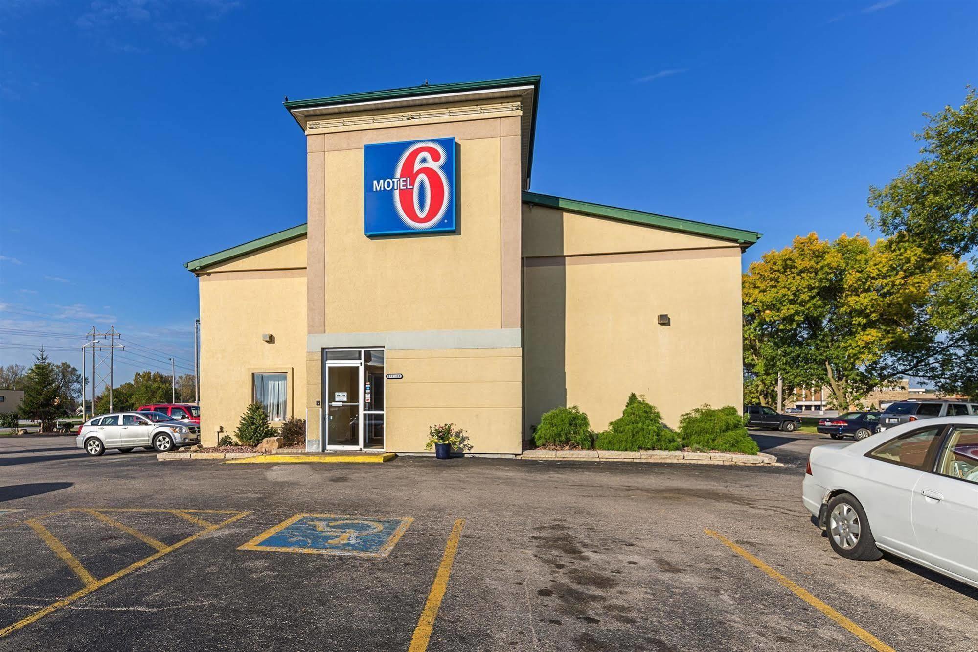 Motel 6-Moline, Il ภายนอก รูปภาพ
