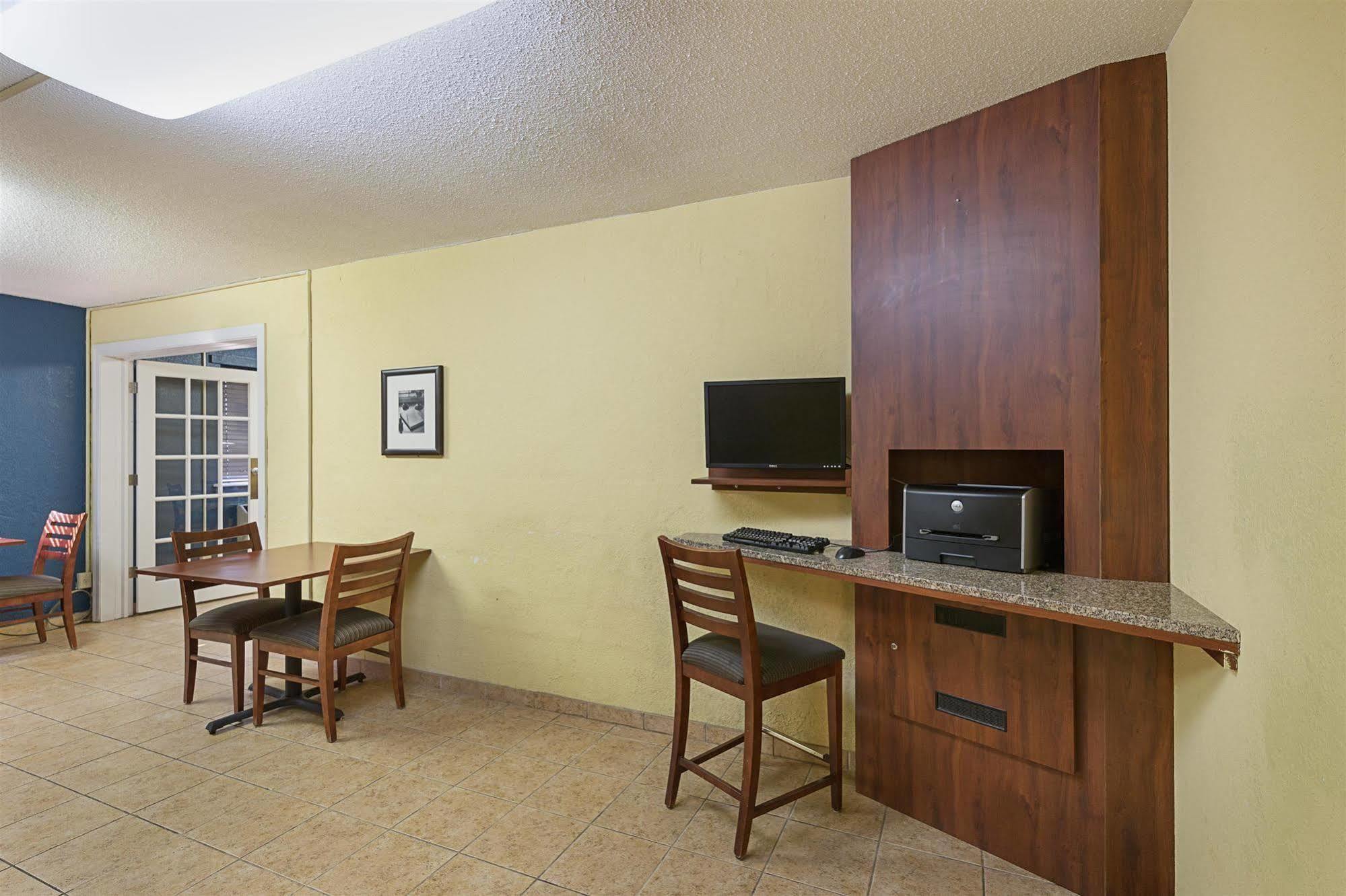 Motel 6-Moline, Il ภายนอก รูปภาพ