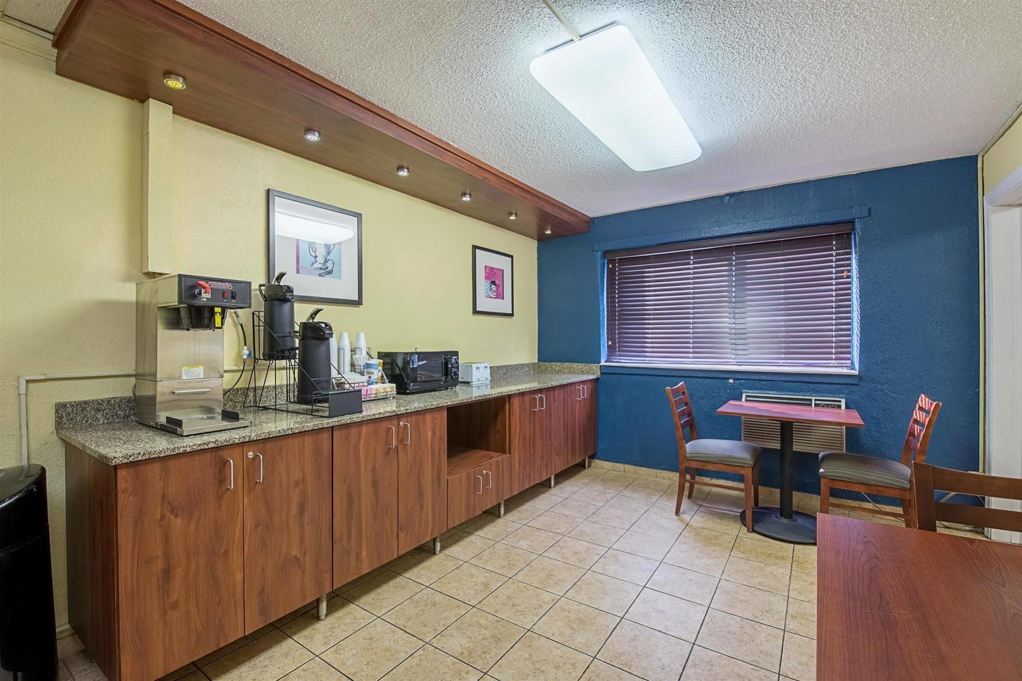 Motel 6-Moline, Il ภายนอก รูปภาพ