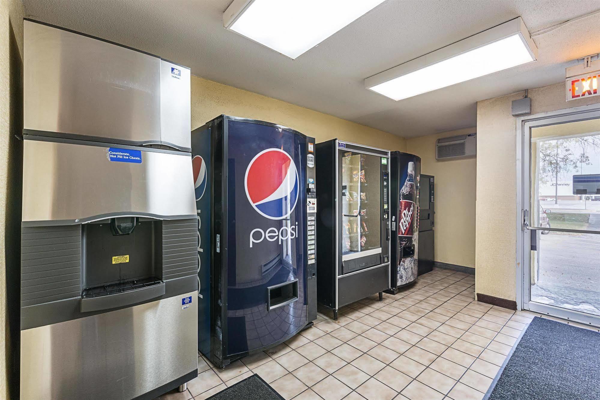 Motel 6-Moline, Il ภายนอก รูปภาพ