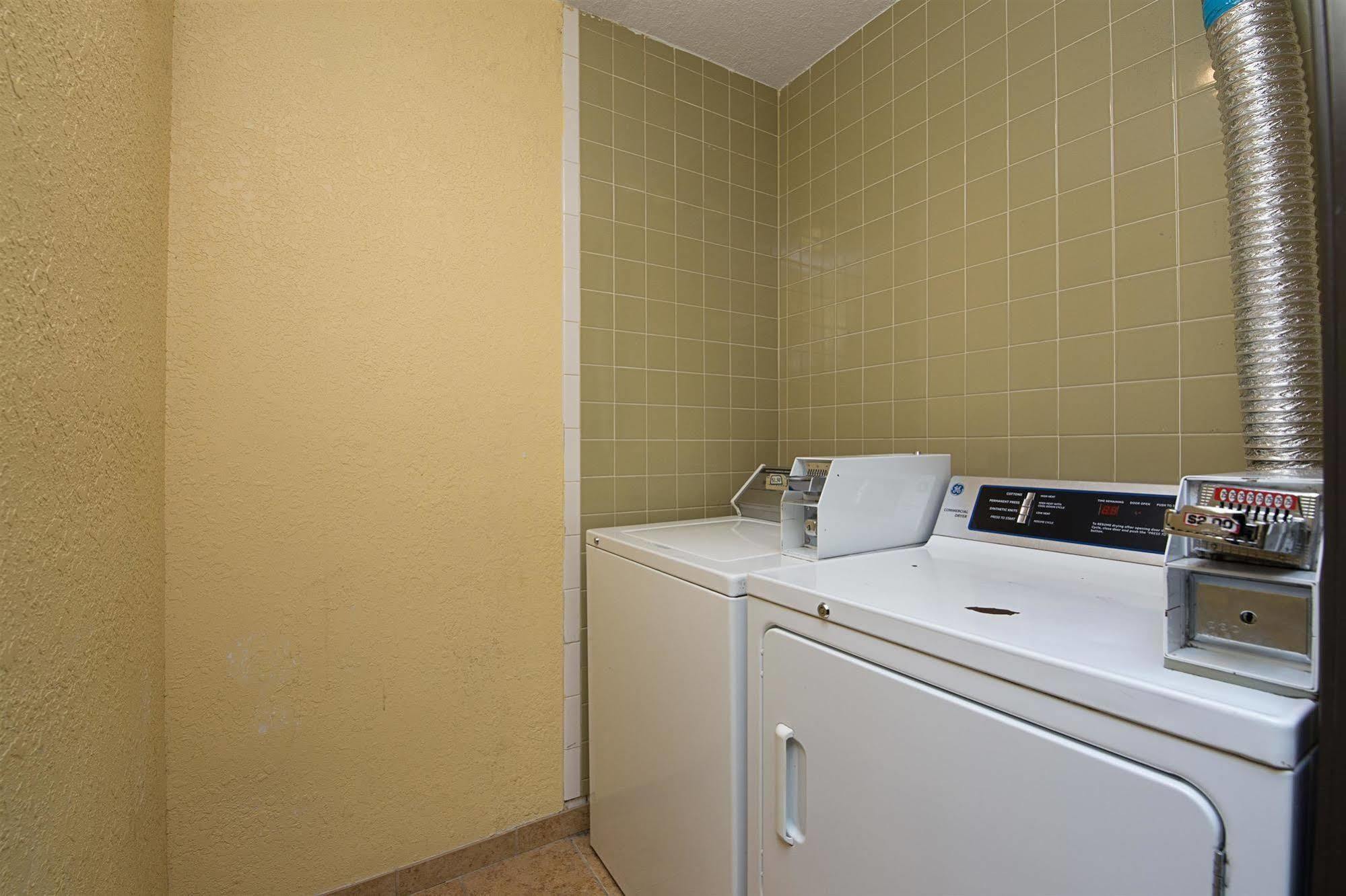 Motel 6-Moline, Il ภายนอก รูปภาพ
