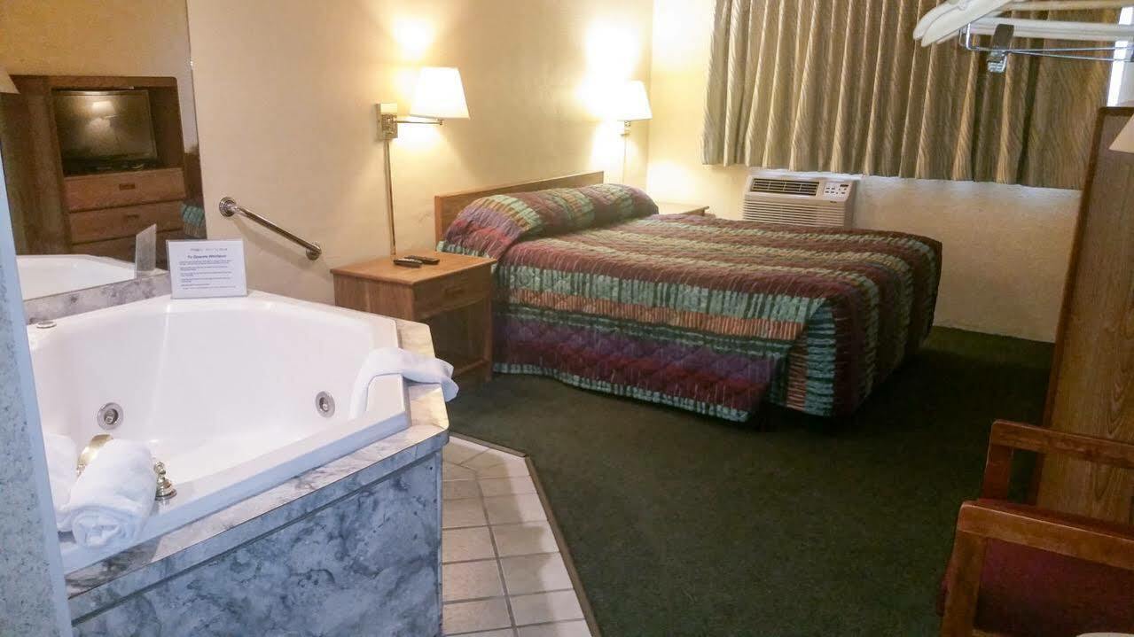Motel 6-Moline, Il ภายนอก รูปภาพ